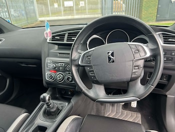 Used Citroen DS4 2014 for sale - 78503640: Photo