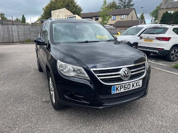 Used Volkswagen Tiguan 2010 for sale - 78642015: Photo