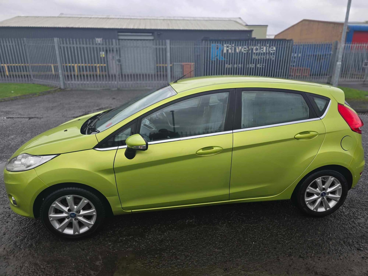 Vehicle 4