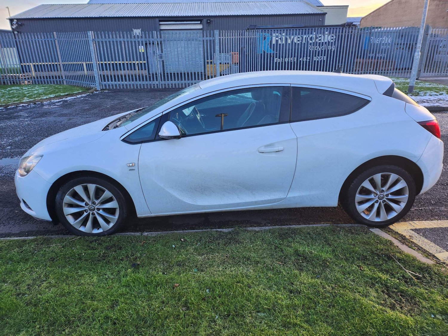 Vehicle 4