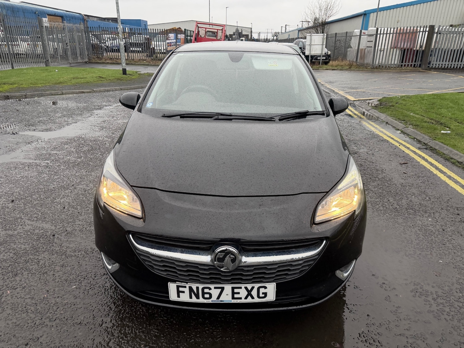 Used Vauxhall Corsa 2017 for sale - 78118413: Photo 2