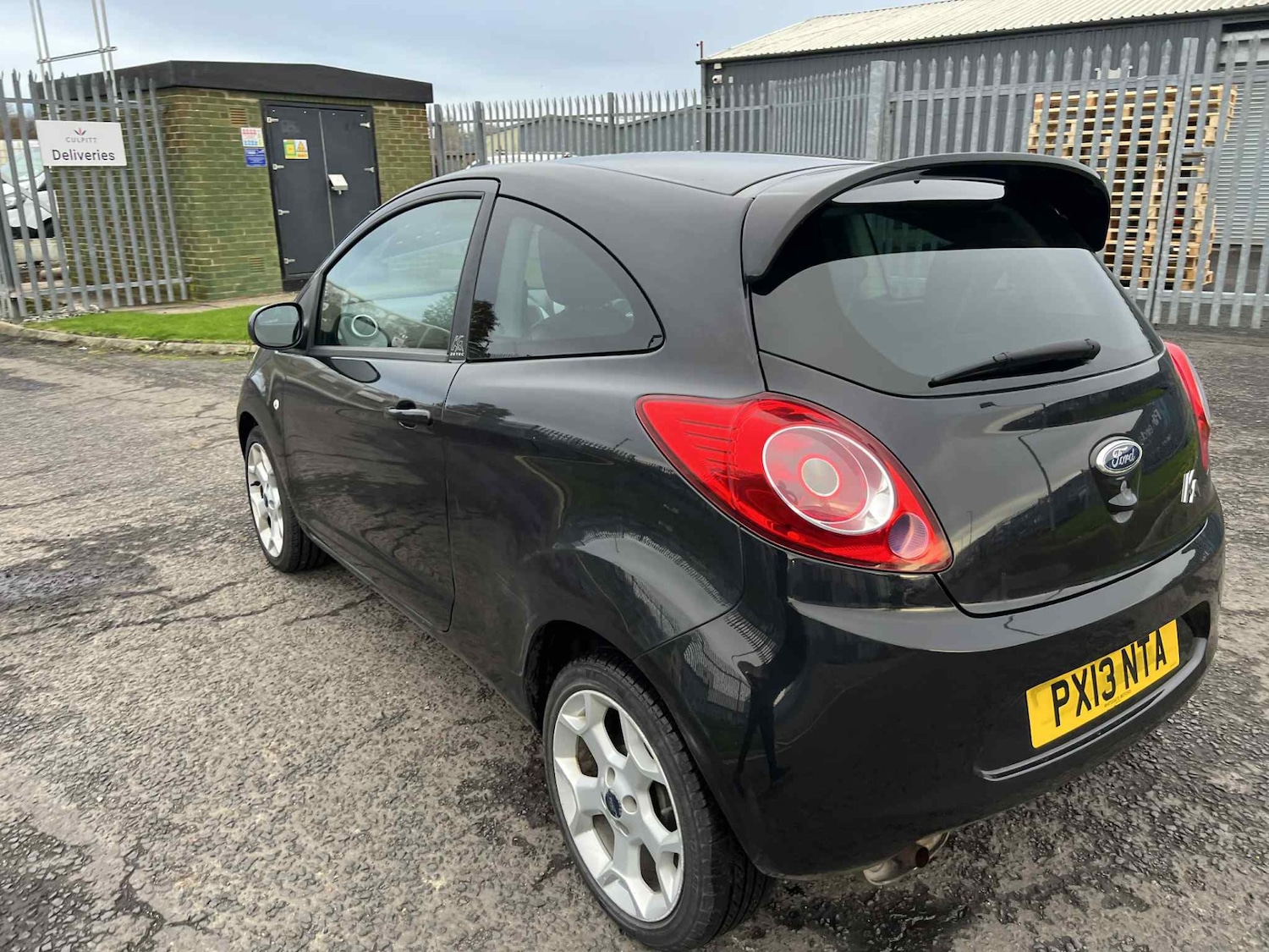 Used Ford Ka 2013 for sale - 76532267: Photo 5