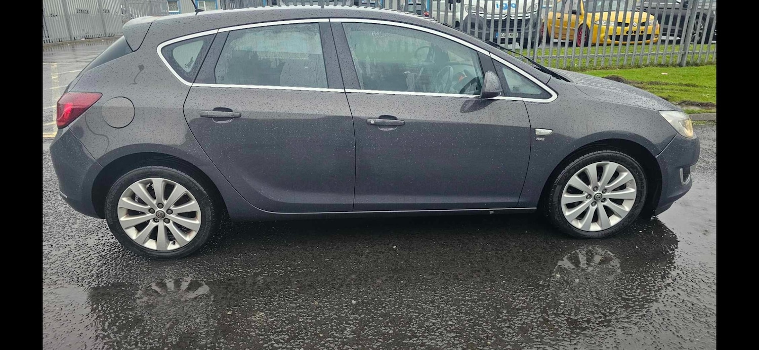 Used Vauxhall Astra 2013 for sale - 76206474: Photo 6