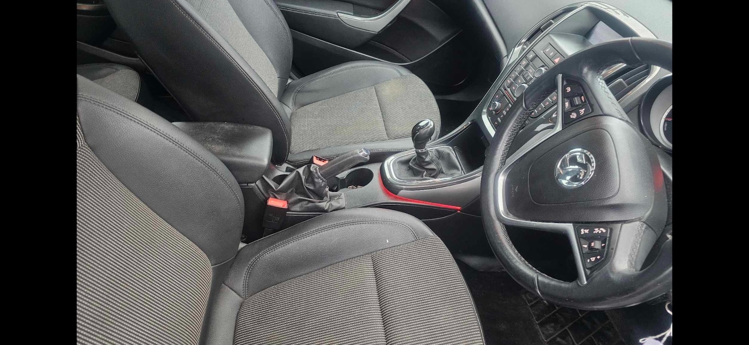 Used Vauxhall Astra 2013 for sale - 76206474: Photo 8