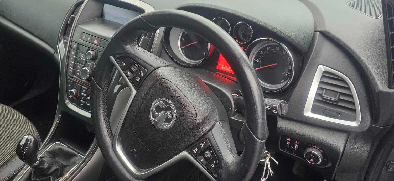 Used Vauxhall Astra 2013 for sale - 76206474: Photo 9