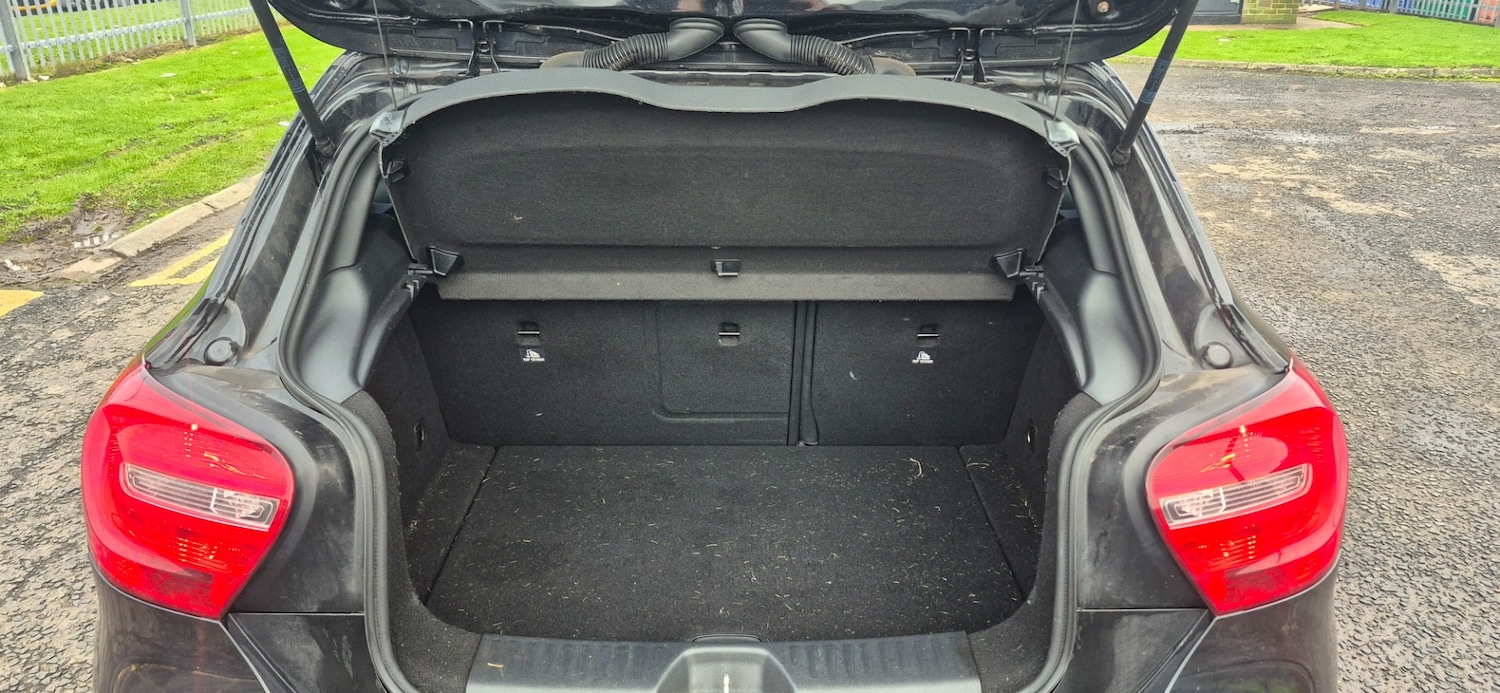 Used Mercedes-Benz A-Class 2015 for sale - 77493677: Photo 10