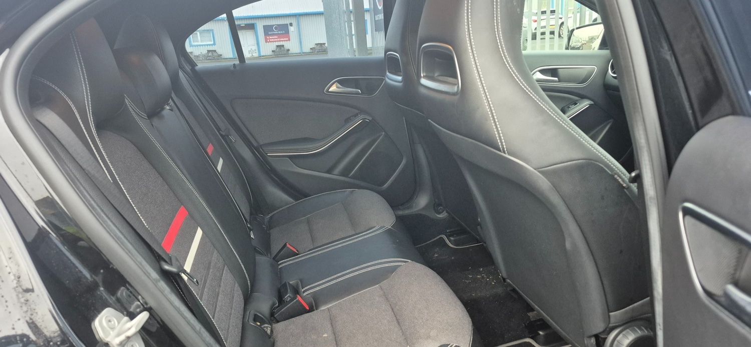 Used Mercedes-Benz A-Class 2015 for sale - 77493677: Photo 4