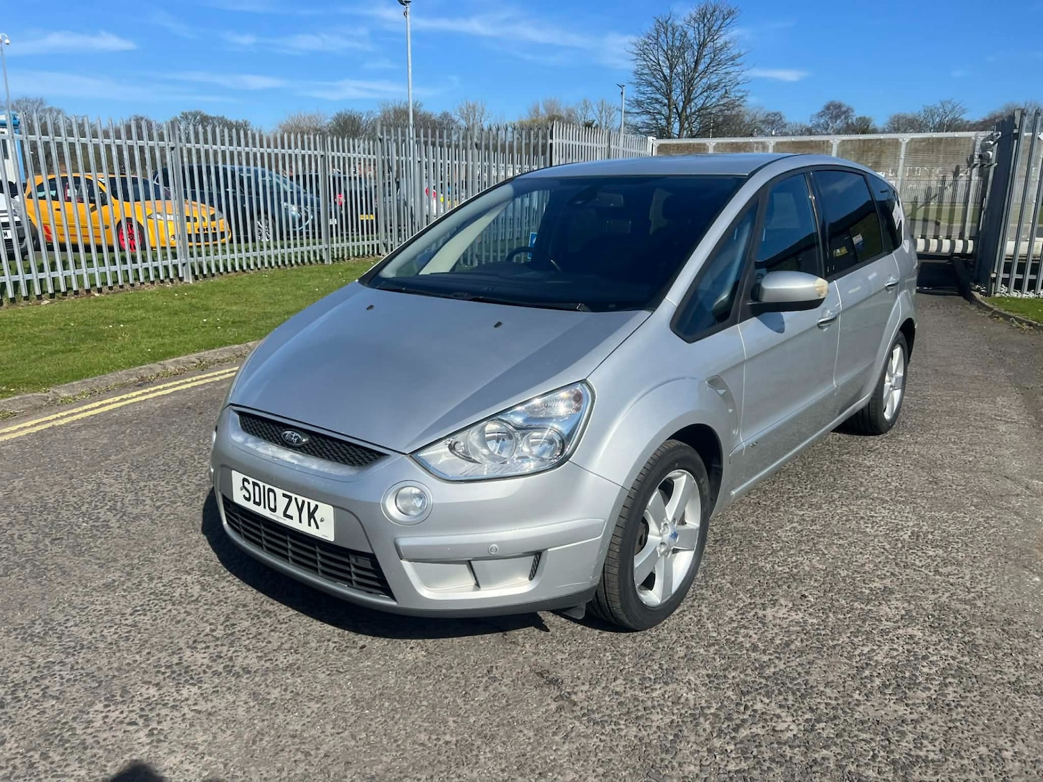 Used Ford S-Max 2010 for sale - 78152680: Photo 6