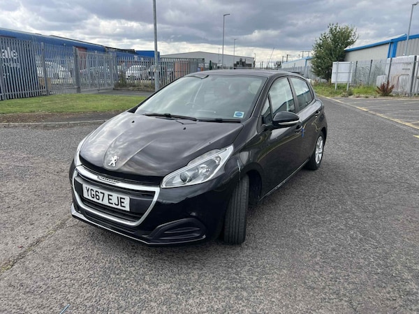 Used Peugeot 208 2017 for sale - 75422305: Photo 11