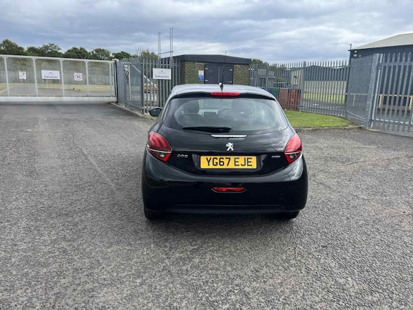 Used Peugeot 208 2017 for sale - 75422305: Photo 8