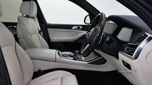 Used BMW X7 2022 for sale - 75154798: Photo 11