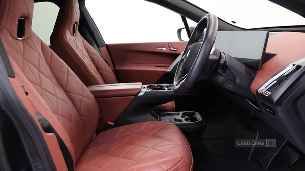 Used BMW iX 2025 for sale - 77017719: Photo 11