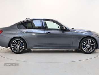 Used BMW 3 Series 2018 for sale - 74351106: Photo