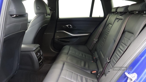 Used BMW 3 Series 2024 for sale - 77705942: Photo 11