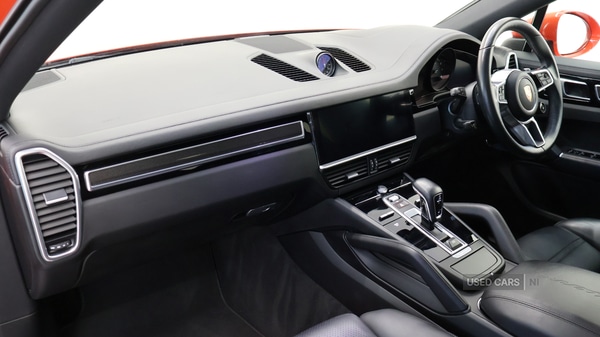 Used Porsche Cayenne 2019 for sale - 76936948: Photo 4