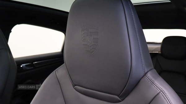 Used Porsche Cayenne 2019 for sale - 76936948: Photo 5