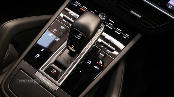 Used Porsche Cayenne 2019 for sale - 76936948: Photo 8