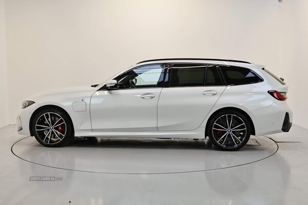 Used BMW 3 Series 2024 for sale - 72340219: Photo 22