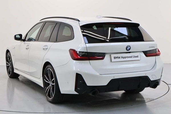 Used BMW 3 Series 2024 for sale - 72340219: Photo 2