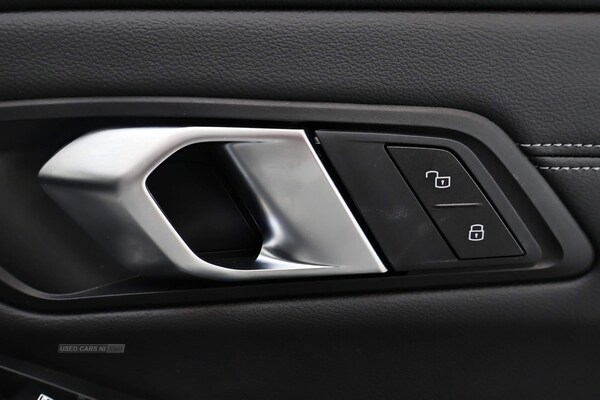 Used BMW 3 Series 2024 for sale - 72340219: Photo 47