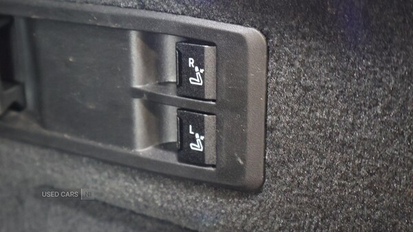 Used BMW iX 2025 for sale - 77469564: Photo 64