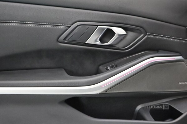 Used BMW 3 Series 2024 for sale - 72891280: Photo 27