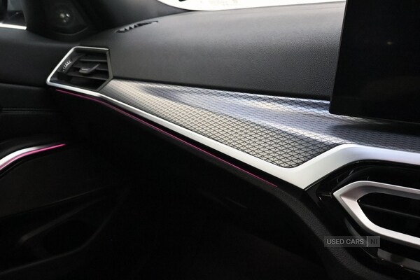 Used BMW 3 Series 2024 for sale - 72891280: Photo 28