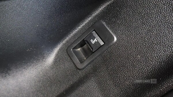 Used BMW iX 2023 for sale - 76914331: Photo 54