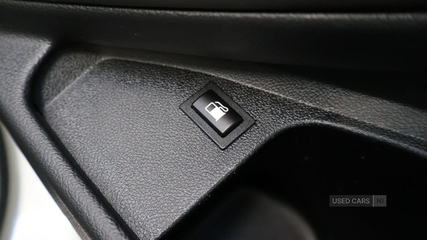 Used BMW 3 Series 2024 for sale - 77575586: Photo 46