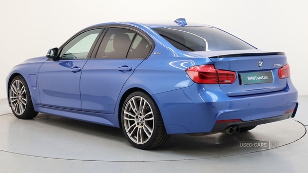 Used BMW 3 Series 2017 for sale - 77770103: Photo 2