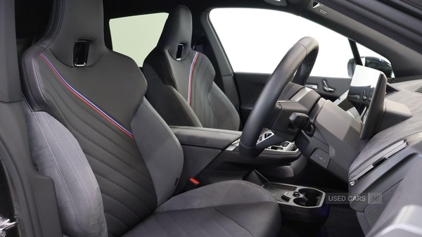 Used BMW iX 2025 for sale - 77893305: Photo 14
