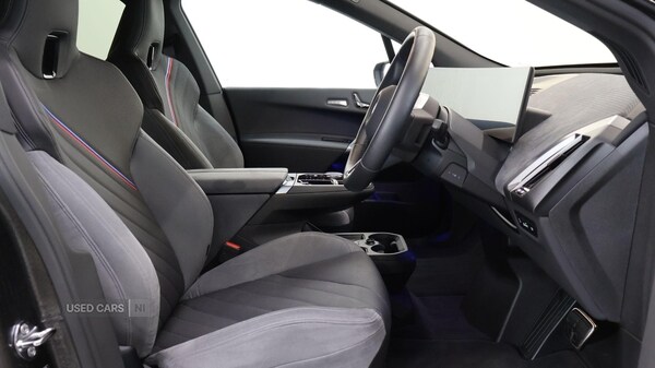Used BMW iX 2025 for sale - 77893305: Photo 15