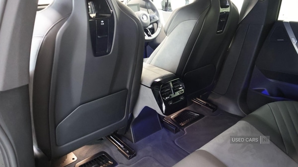 Used BMW iX 2025 for sale - 77893305: Photo 17
