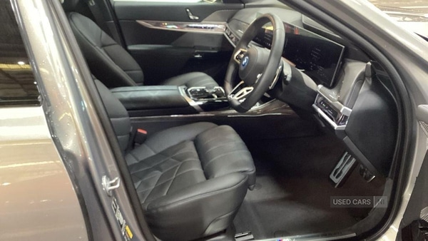 Used BMW 7 Series 2025 for sale - 77479713: Photo 2