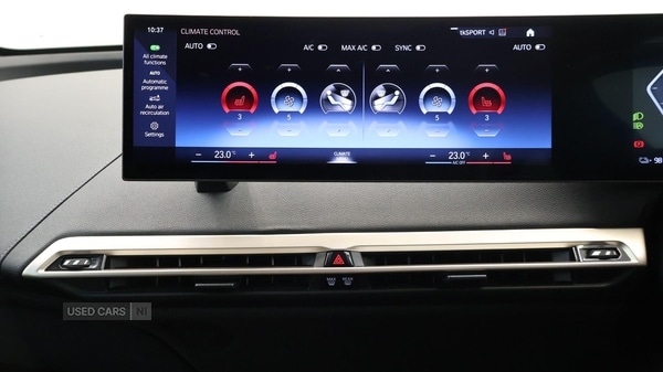 Used BMW iX 2022 for sale - 76528409: Photo 33