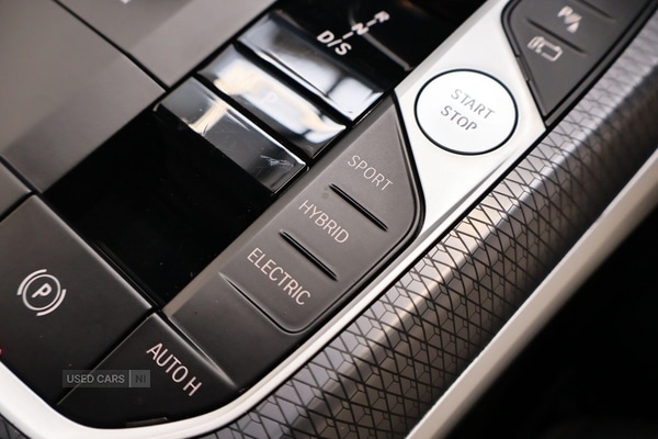 Used BMW 3 Series 2024 for sale - 77941170: Photo 18