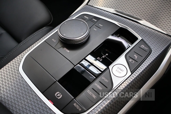 Used BMW 3 Series 2024 for sale - 77941170: Photo 9