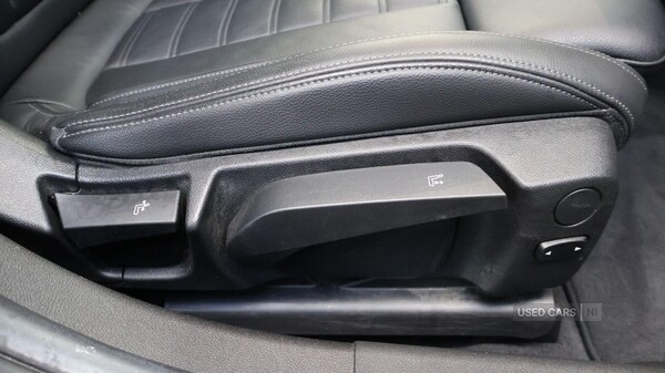 Used BMW 3 Series 2019 for sale - 77539008: Photo 42