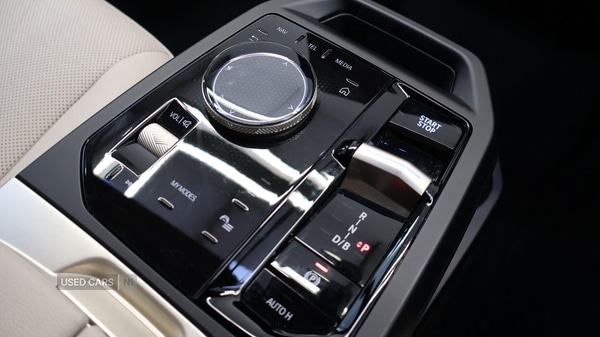 Used BMW iX 2022 for sale - 77396989: Photo 10