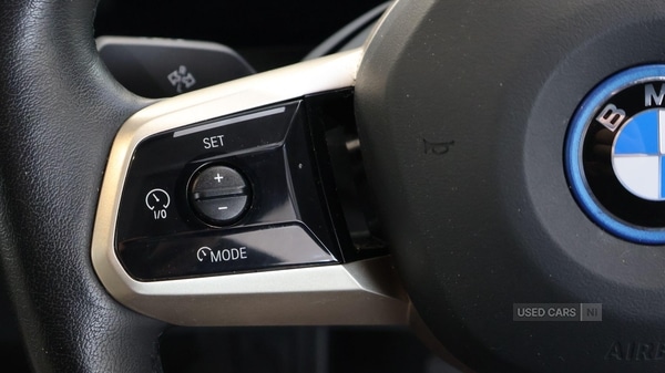 Used BMW iX 2022 for sale - 77396989: Photo 17