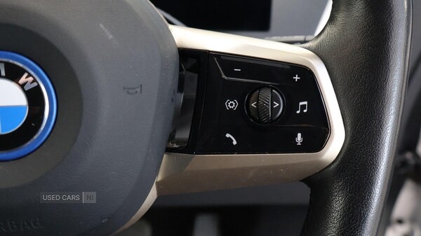 Used BMW iX 2022 for sale - 77396989: Photo 18