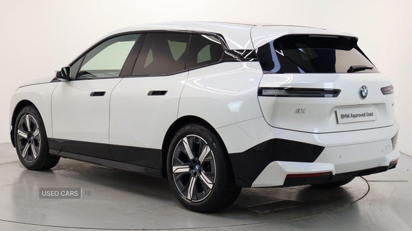 Used BMW iX 2022 for sale - 77396989: Photo 2