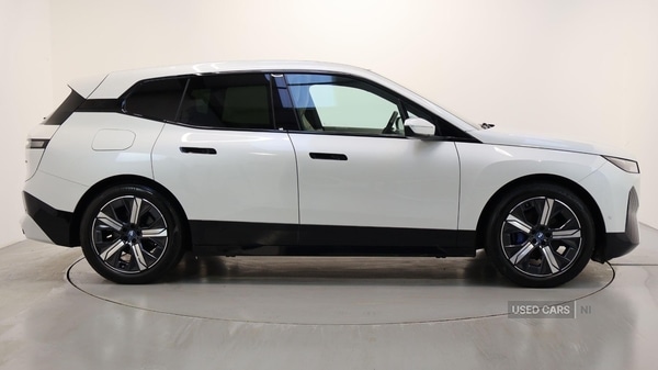 Used BMW iX 2022 for sale - 77396989: Photo 3