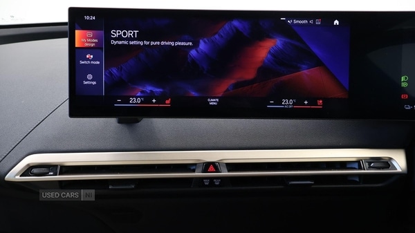 Used BMW iX 2022 for sale - 77396989: Photo 45