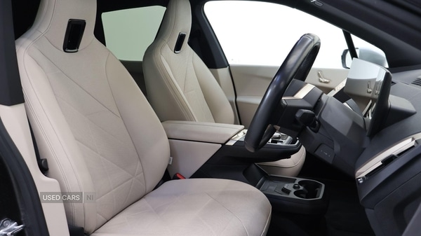 Used BMW iX 2022 for sale - 77396989: Photo 51