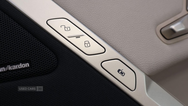 Used BMW iX 2022 for sale - 77396989: Photo 56