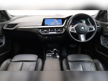 Used BMW 2 Series 2023 for sale - 78462796: Photo