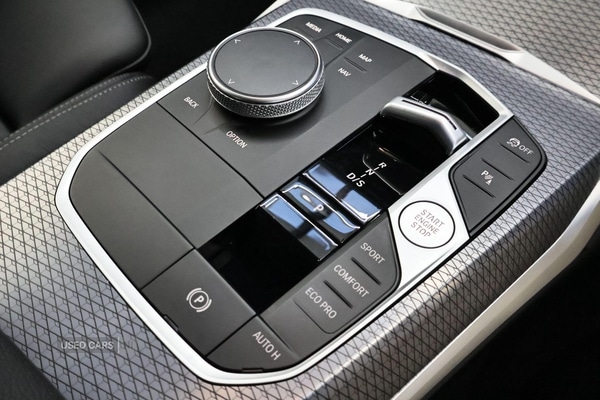 Used BMW 3 Series 2024 for sale - 76597523: Photo 10