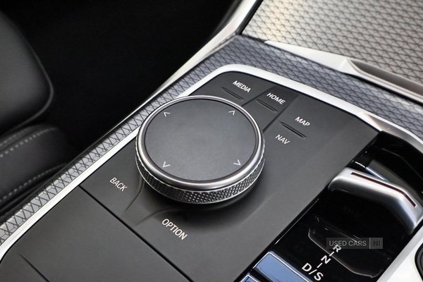 Used BMW 3 Series 2024 for sale - 76597523: Photo 30