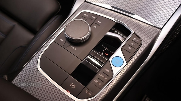 Used BMW i4 2025 for sale - 76441428: Photo 10